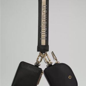 lululemon dual pouch wristlet woodmark new